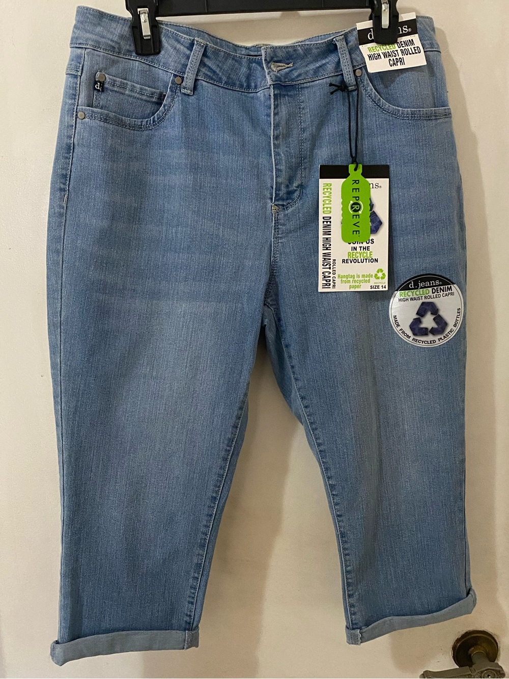 d. jeans Light Blue High-Waist Rolled Capri Women's Jeans - Recycled Denim